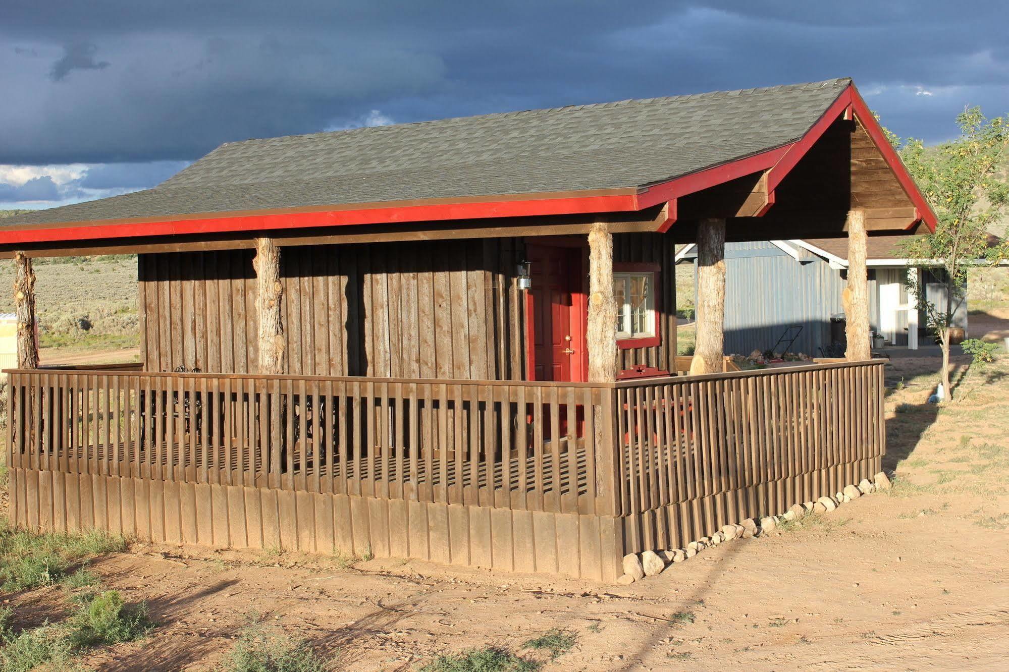 Grand Canyon Ranch & Outfitters Hotel Fredonia Exterior photo